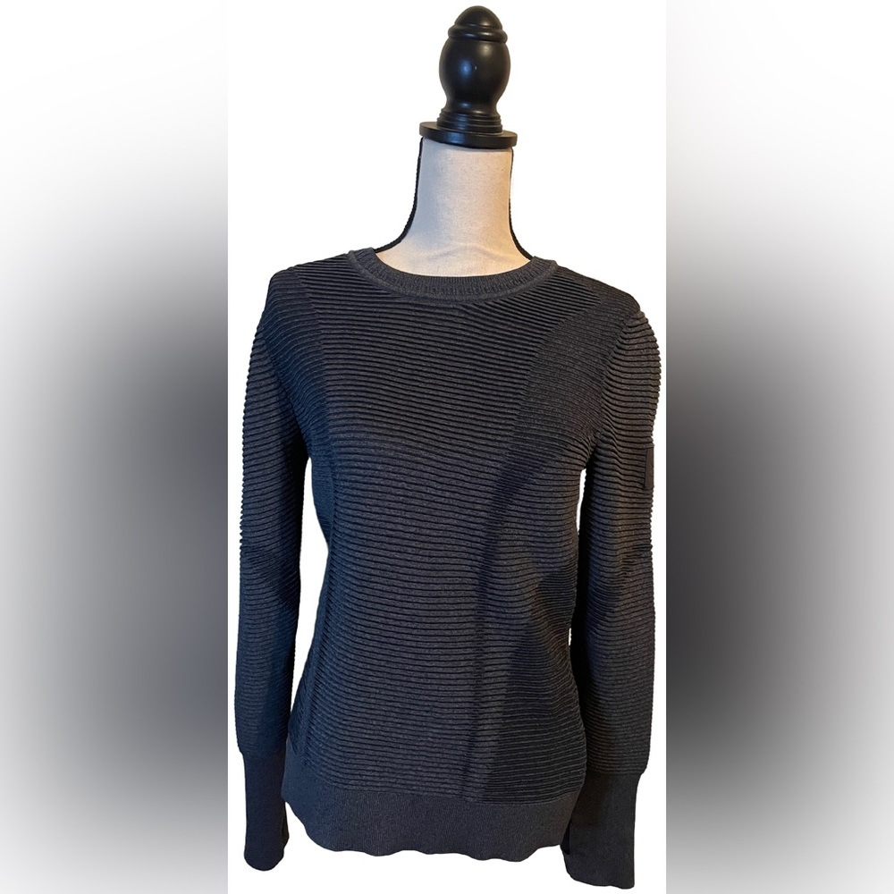 Under Armour UA IntelliKnit Phantom 2.0 Crew Sweatshirt 1354394 002 - Women’s L
